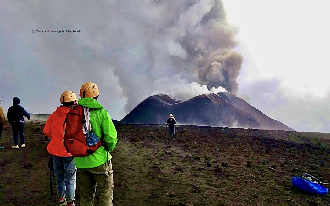 When do you pay in advance for the Etna excursion?