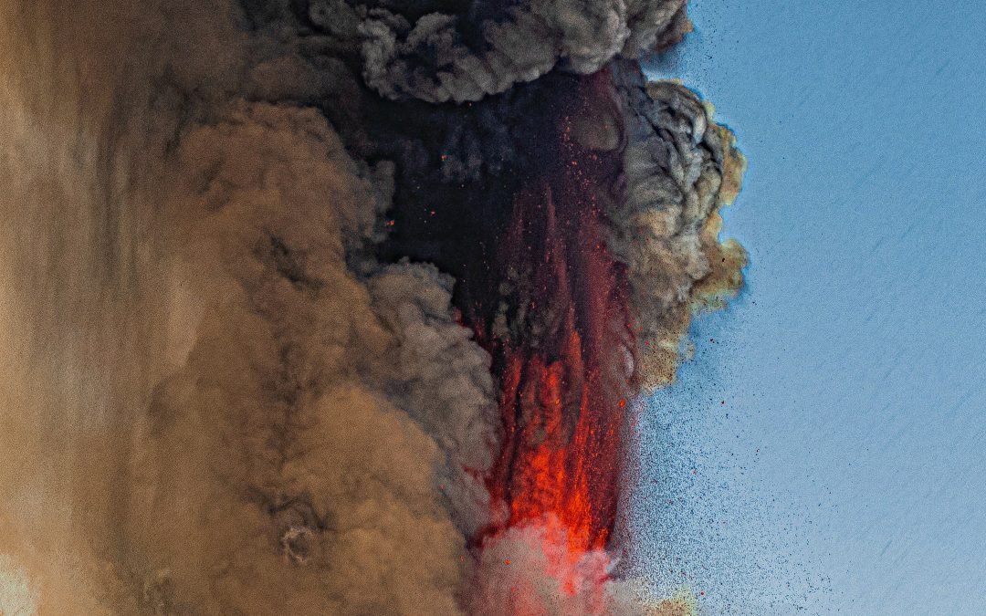 L’attività esplosiva dei vulcani – dell’Etna e non solo