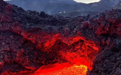 Le caratteristiche dell’attività effusiva dei vulcani – dell’Etna e non solo