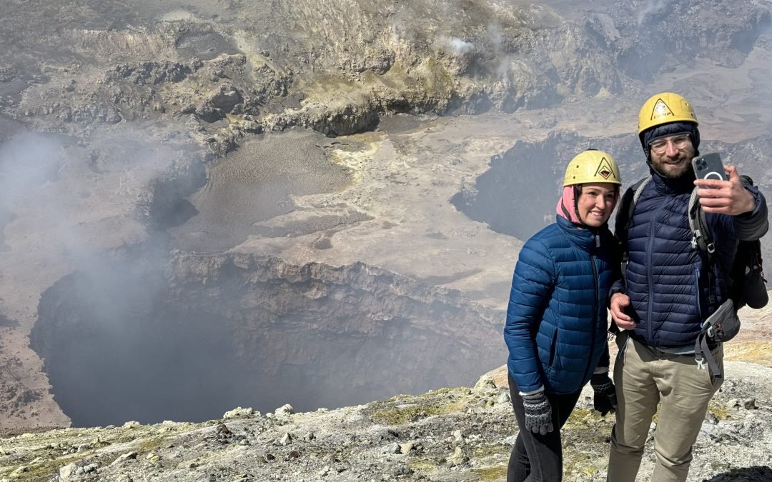A che ora partono le escursioni in cima al vulcano Etna?
