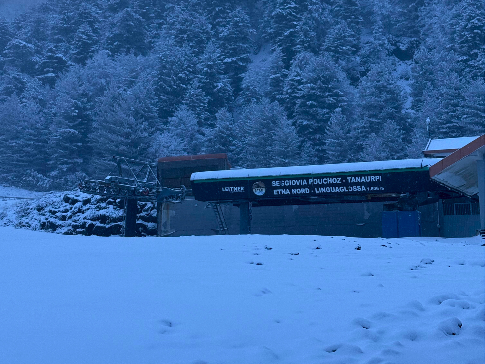 Situazione neve Etna Crateri dell'Etna oggi